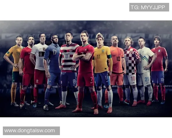 足球明星高清壁纸4K全屏展示，尽享赛场风采与炫目细节