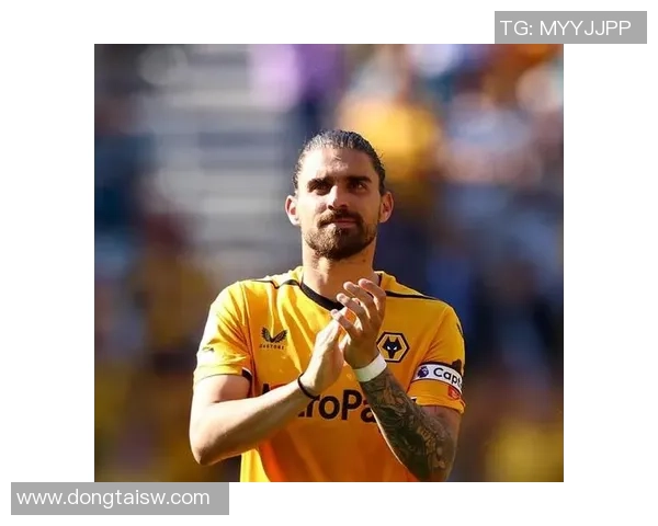 足球球星获勋章的意义与价值解析对个人与社会的双重影响